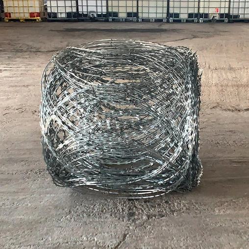 razor wire flat