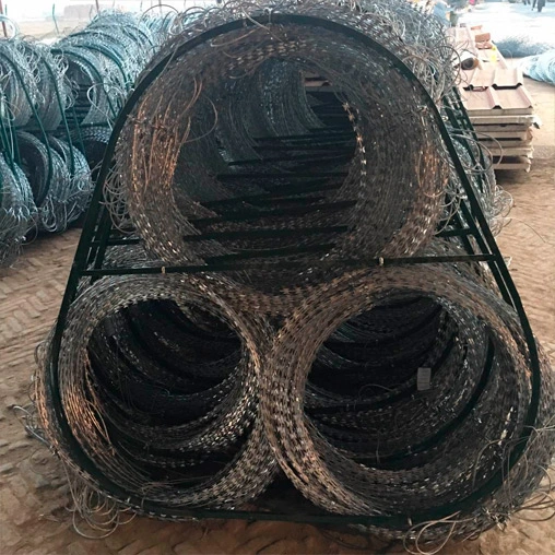 barbed razor wire fencing