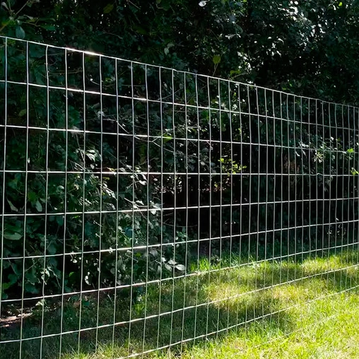 welded wire mesh fence