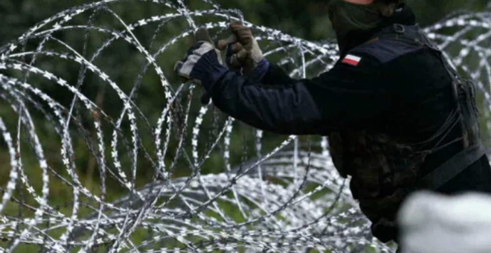 razor fence in military protection