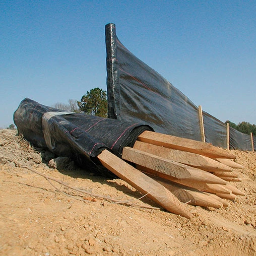 wire-backed-silt-fence-with-stakes-4