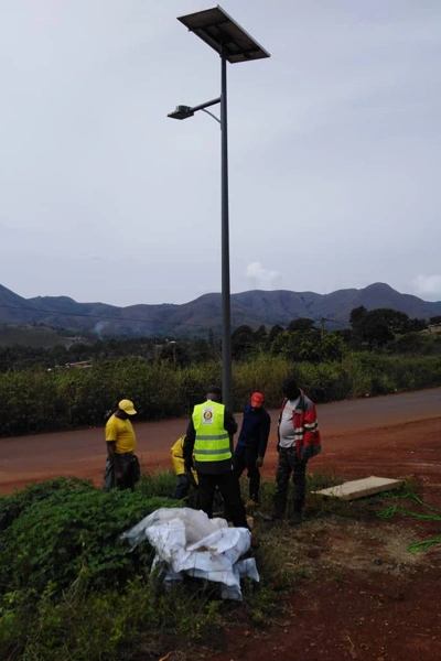 cameroon solar street light 1